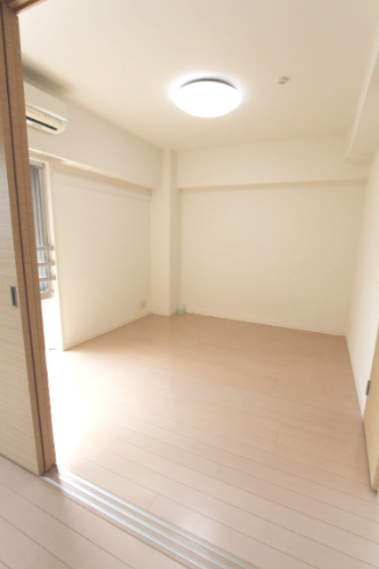 プライムアーバン用賀の洋室|ゆったりした洋室です