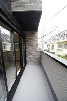 【バルコニー】 | 【仲介手数料無料！！】立川市錦町4丁目　新築戸建て（全2棟）2号棟　6299万円