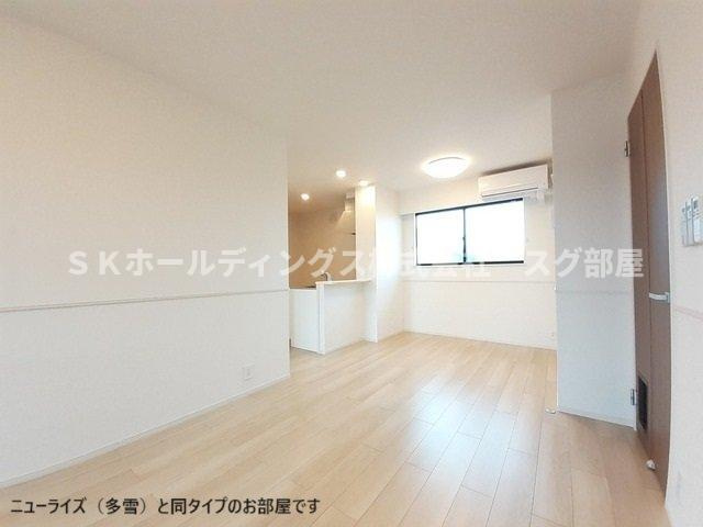 パイオニア　伏の居間・リビング