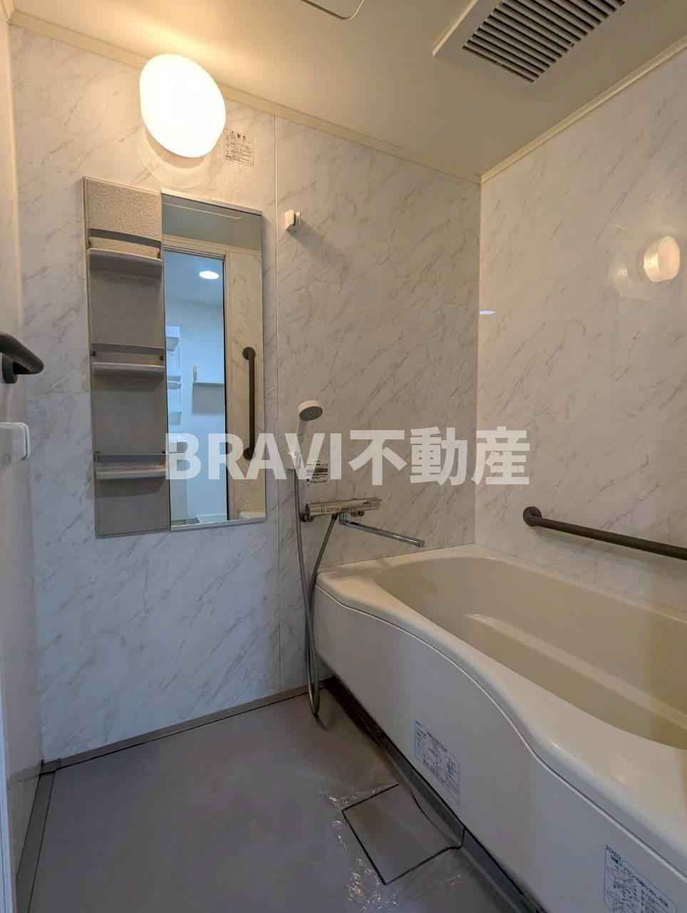 フォレステージュ谷町　BRAVI不動産の浴室