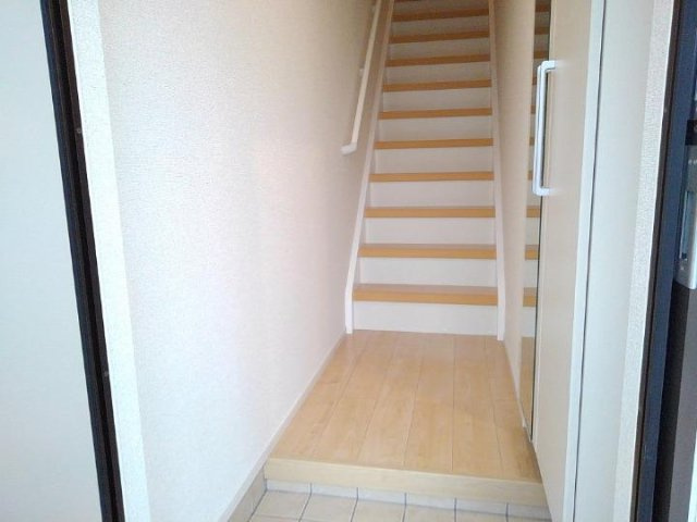 エヴィメリアⅠの玄関