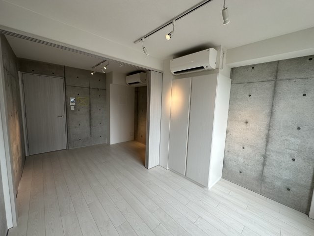 ＧＲＡＮ ＰＡＳＥＯ等々力の寝室|広くて明るい寝室