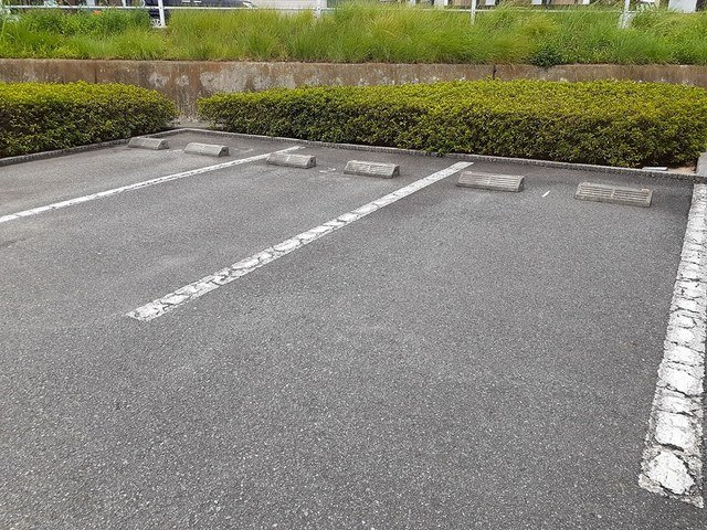 ピュアメゾンの駐車場