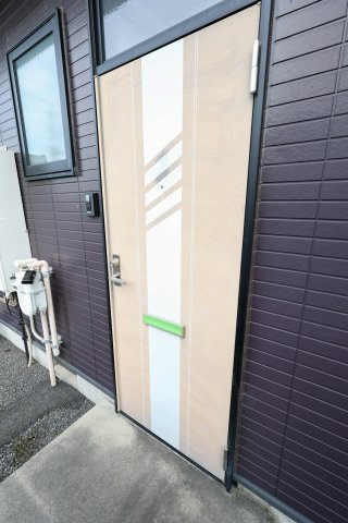 ジーエルハイツの玄関|玄関ポーチ※2号棟のお写真です