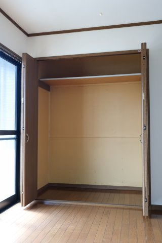 ジーエルハイツの収納|リビング収納※2号棟のお写真です
