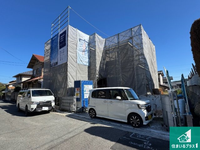 ■川西市清和台西　第4期　新築一戸建ての外観|周辺は落ち着いた街並みの住宅地！子育てがしやすい住環境です！まだ未完成ですが、現地でしかわからない事もございます。是非一度ご覧ください。