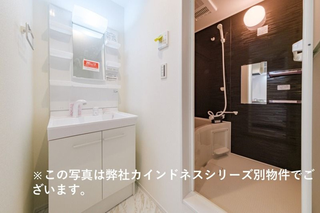 【洗面所】 | カインドネス柿生 | 同メーカー施工例