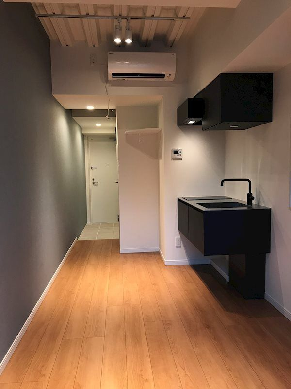 TOYO-ICHI APARTMENT.の居間・リビング