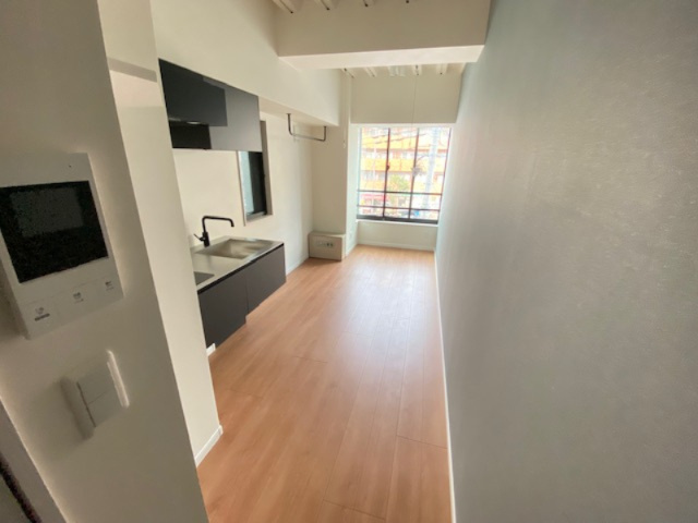 TOYO-ICHI APARTMENT.の居間・リビング