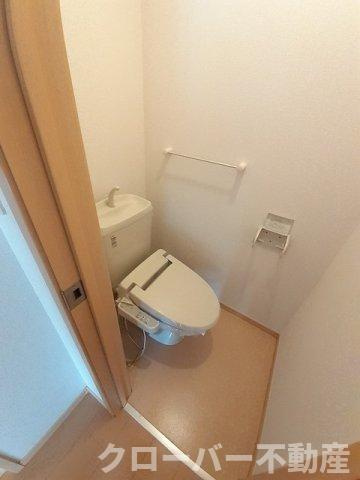エレガンシア・ブローテⅠのトイレ