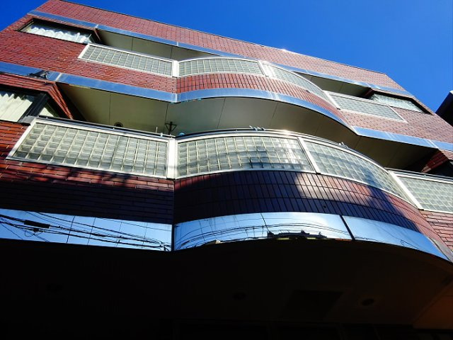 阪本マンションの外観|外観は落ち着いています