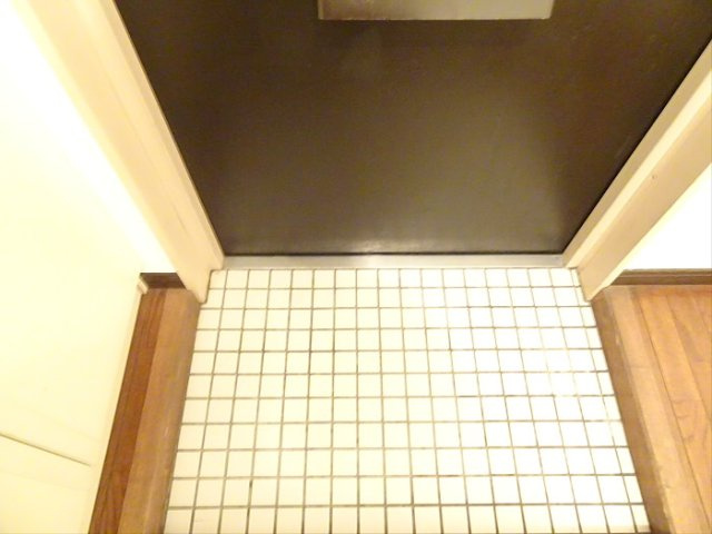 阪本マンションの玄関|毎日通る玄関はこちらです