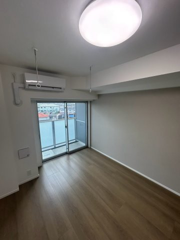 クレヴィスタ綾瀬Ⅲの寝室|使い勝手のいい寝室です