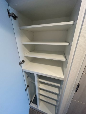 クレヴィスタ綾瀬Ⅲの収納|専用の収納スペースです