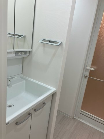 ベルグレード浅草DUEの洗面所|使いやすい洗面所です