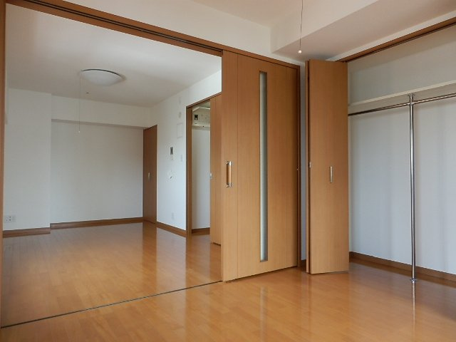 日神デュオステージ浅草国際通りの居間・リビング|ゆったり過ごせるリビングです