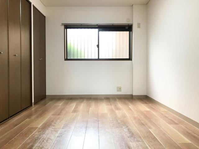 リバティヒルズ吉田Ⅰの内装|洋室
