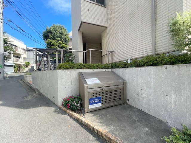 プレミアージュ用賀のその他|敷地内集積所