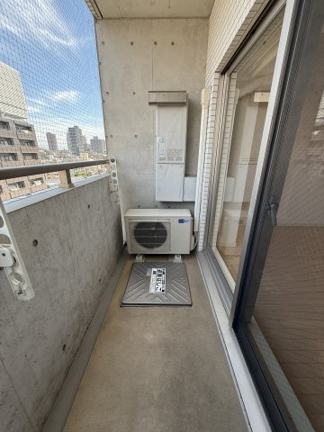 BRAVI上本町のバルコニー