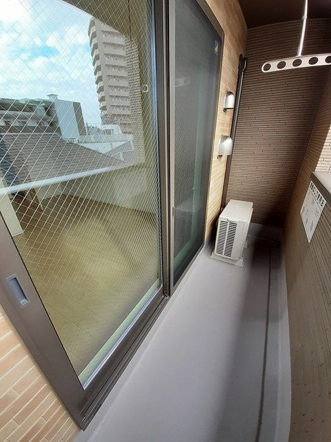 エレンシアのバルコニー