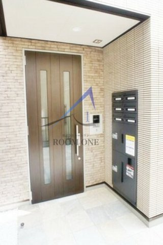 ラシーネのエントランス|エントランスです。