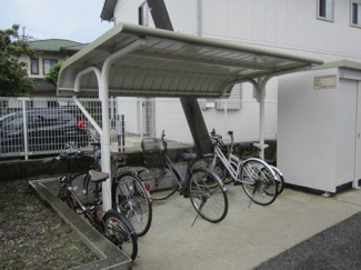 【その他】 | レオパレス不動前 | 屋根付き駐輪場です。