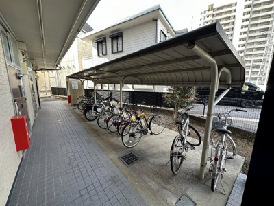 【その他】 | レオパレスわかば | 入居者様専用屋根付き駐輪場