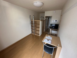 【寝室】 | レオパレスル　レーブ | 2階、3階は絨毯となります