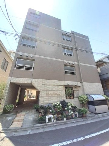 グレースヒルズ下馬の外観