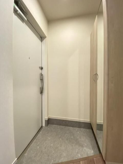 【玄関】