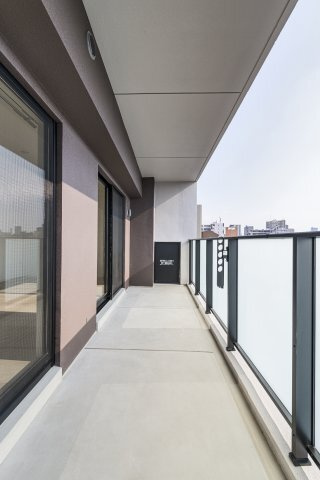 名古屋市中川区西日置１丁目の賃貸マンションのバルコニー