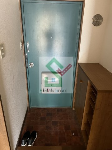 グリーンタウン5の玄関