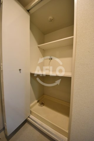 カセッティ新町　堀江小学校区の設備|カセッティ新町　室内洗濯パン
