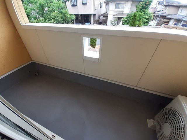 グロワールＡのバルコニー