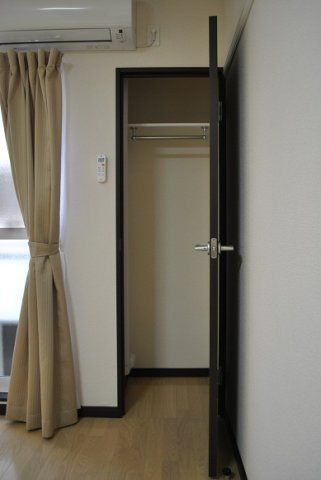 レオネクストヨセミテの内装|同タイプ収納。