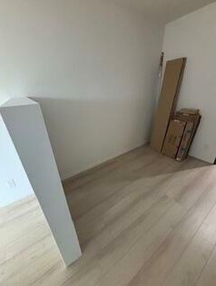ダイショウハイツの洋室
