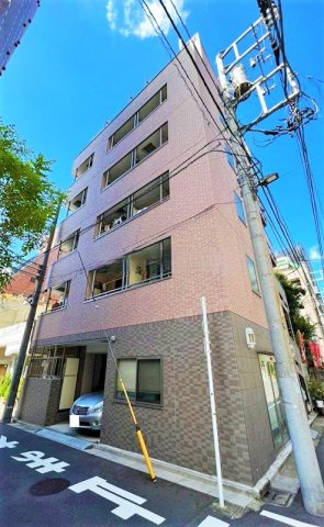 ウィング高尾の外観