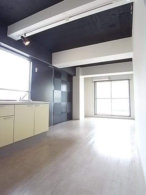 アダチマンションの居間・リビング