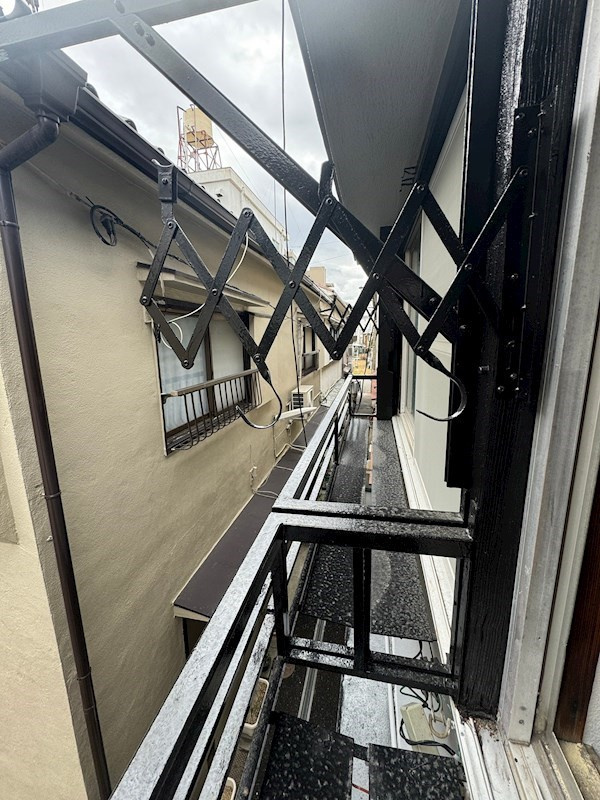 御崎本町2丁目　戸建のバルコニー