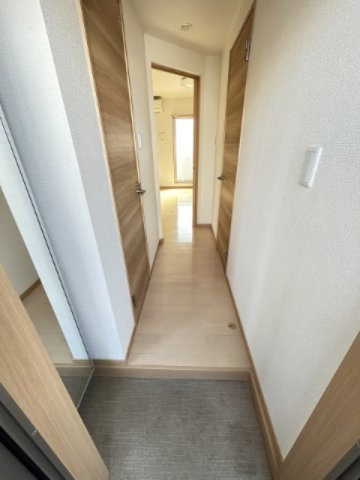 ラージヒル尼崎東の玄関