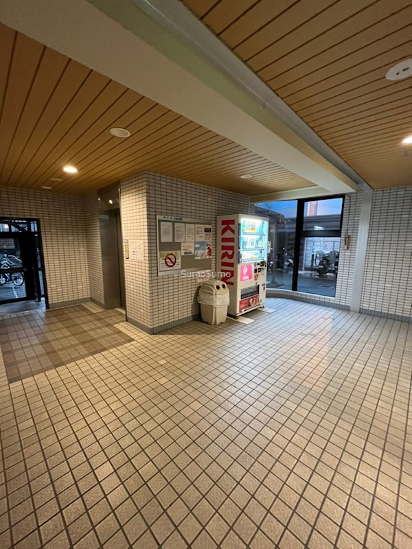 シティアリーナ阿波座西のロビー