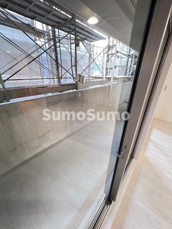 スプランディッド難波WESTⅡのバルコニー