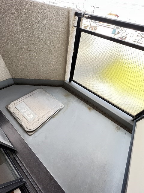 猪名寺パークマンションⅡのバルコニー