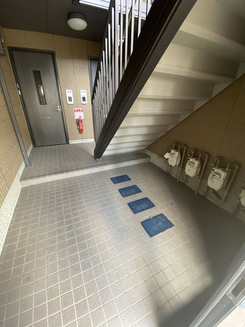 DAIKENN武庫之荘　オストFのロビー