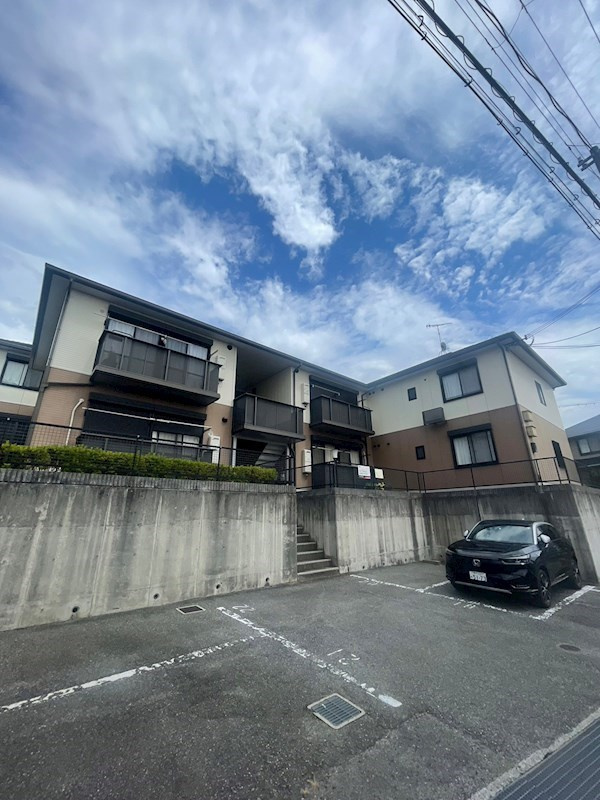 ディアス離宮山手C
