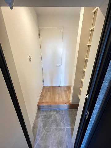 リブレメゾン香櫨園エストの玄関