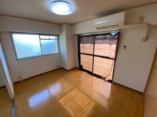 田中マンションの寝室