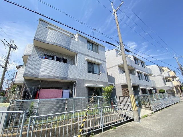 ロイヤルハイツ歌園Ⅱ