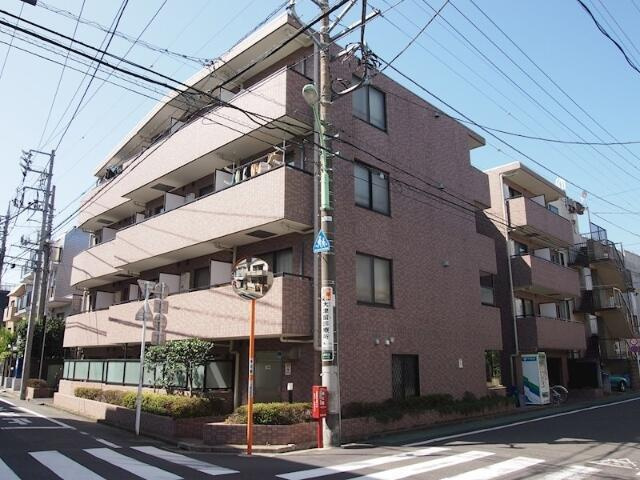 ルーブル三軒茶屋の外観
