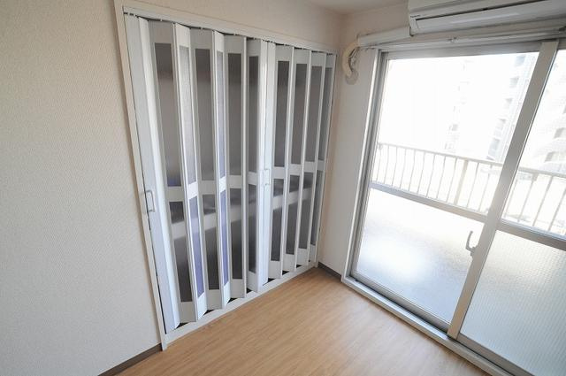 マンションメナハウスの寝室